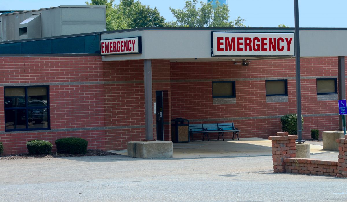 Rural,Emergency,Room,Exterior